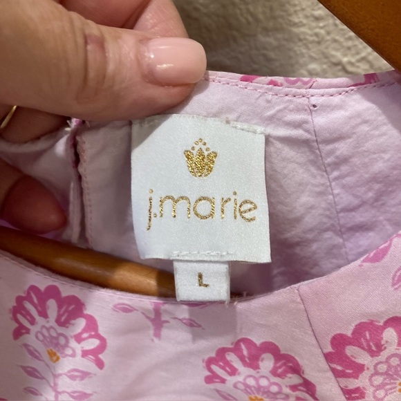 J. Marie short sleeved peplum top. Perfect condition. Pink floral print. Size L - Picture 3 of 3